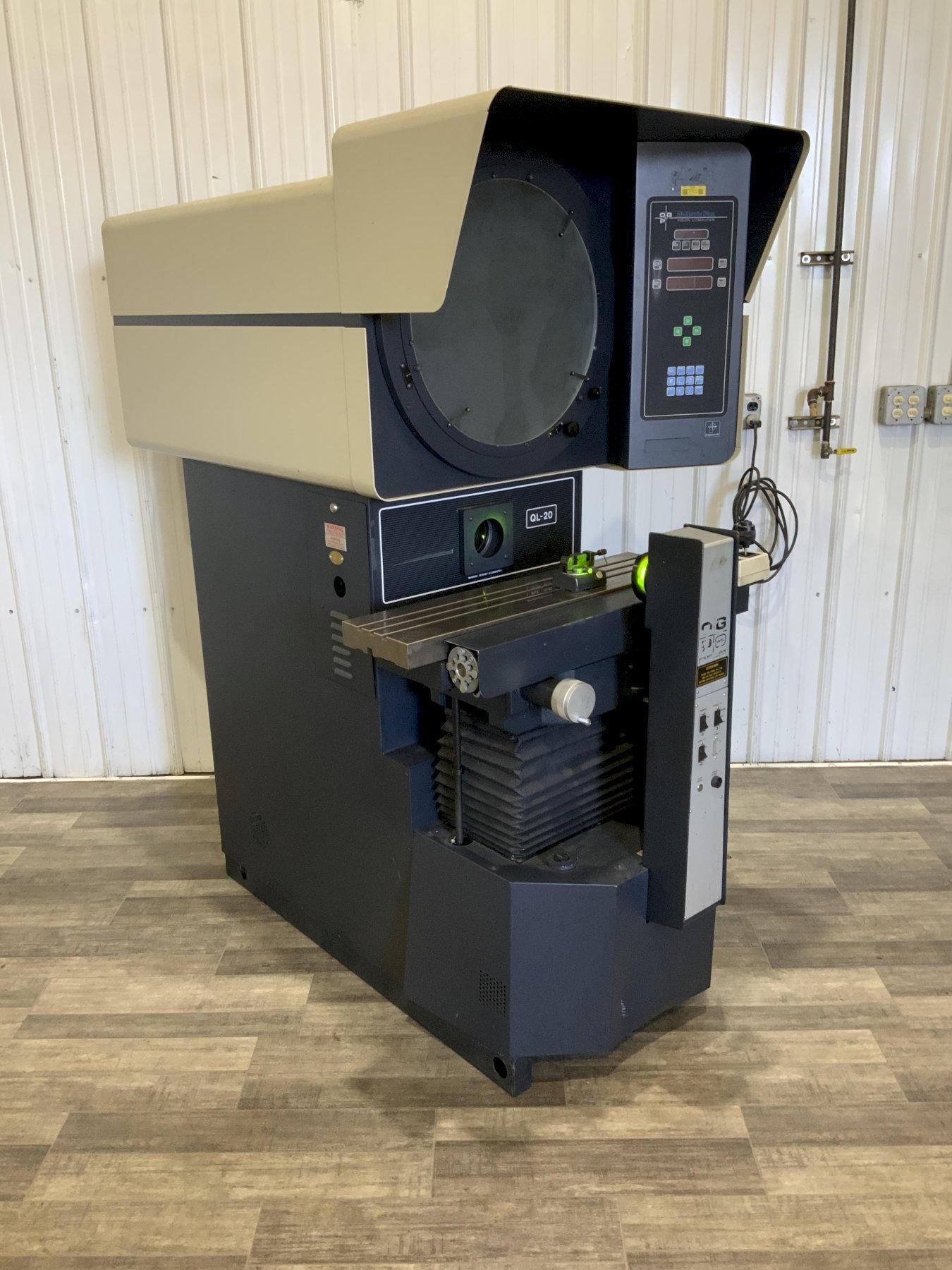 20" OPTICAL GAGING MODEL QL-20 OPTICAL COMPARATOR: STOCK #81431