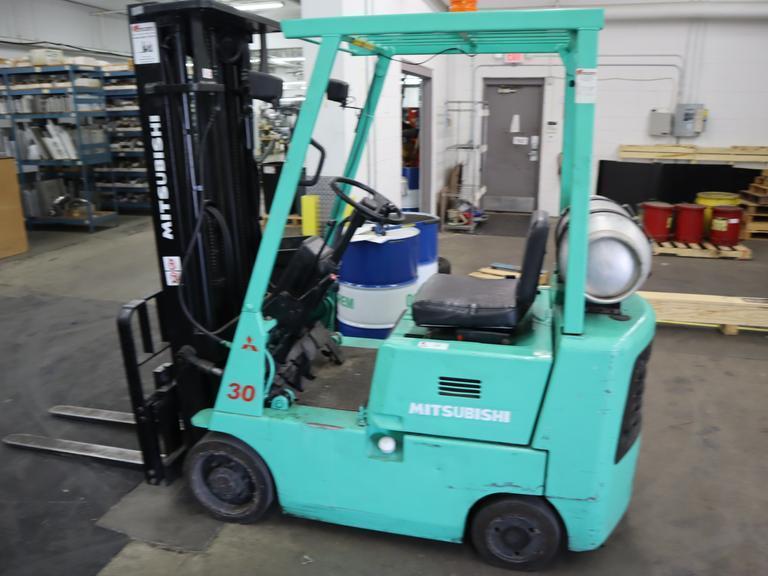 Mistubishi FGC15 Sit Down Propane Forklift Truck- Auction Item