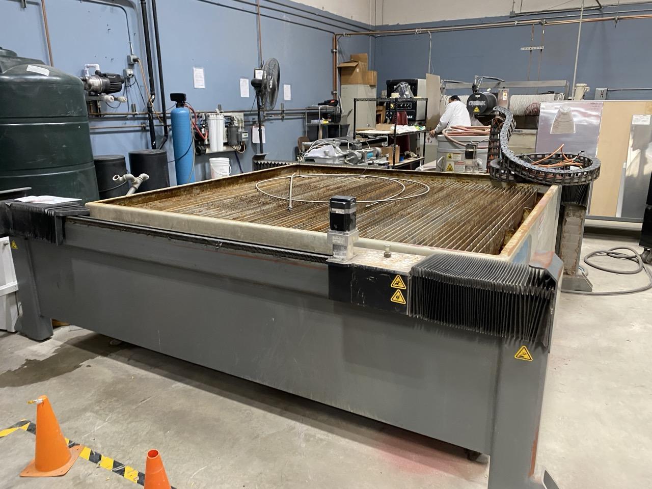 6′ x 10′ Flow Mach 2030B CNC Waterjet, 2015