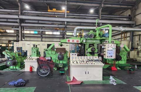 110mm x 350mm x400mm HANKOOK M-TECH 4 HI REVERSING ROLLING MILL (14490)