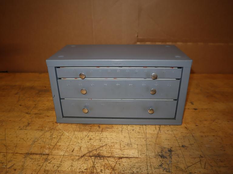Huot 3-Drawer 1/16 - 1/2 Fractional Jobber Drill Index- Auction Item