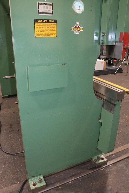 90 TON X 10' CINCINNATI HYDRAULIC PRESS BRAKE MODEL 90CBX8