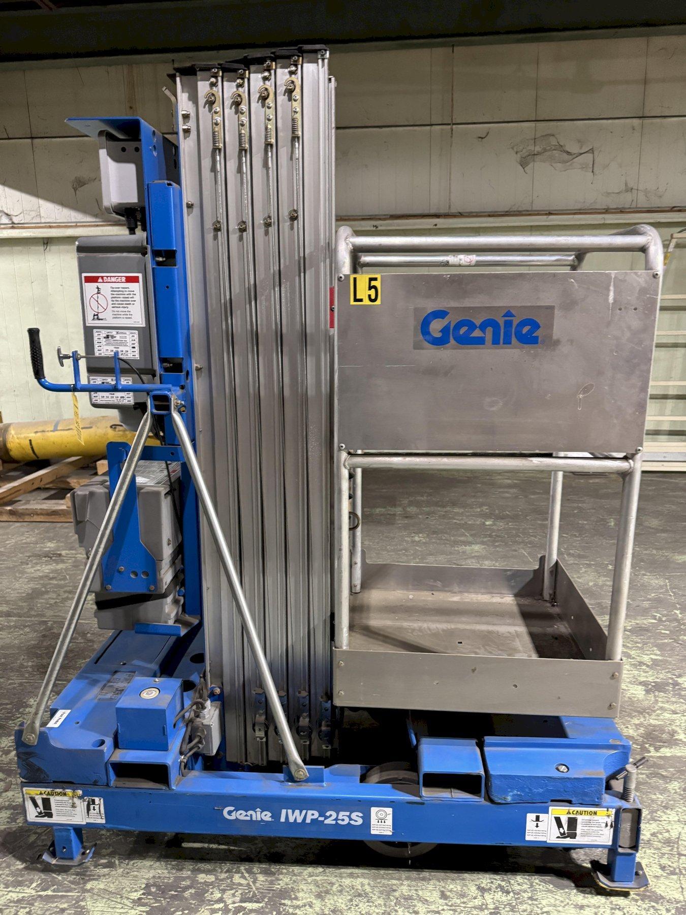 2010 Genie IWP-25S Man Lift, Vertical Mast, 350LB Load, Reach 24.5' High
