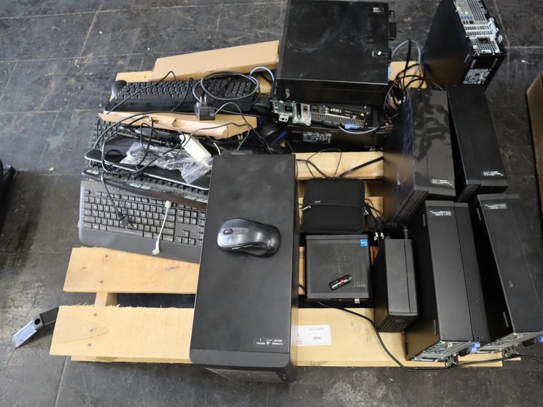 Pallet of Computer Towers, Keyboards, Mice and More- Auction Item