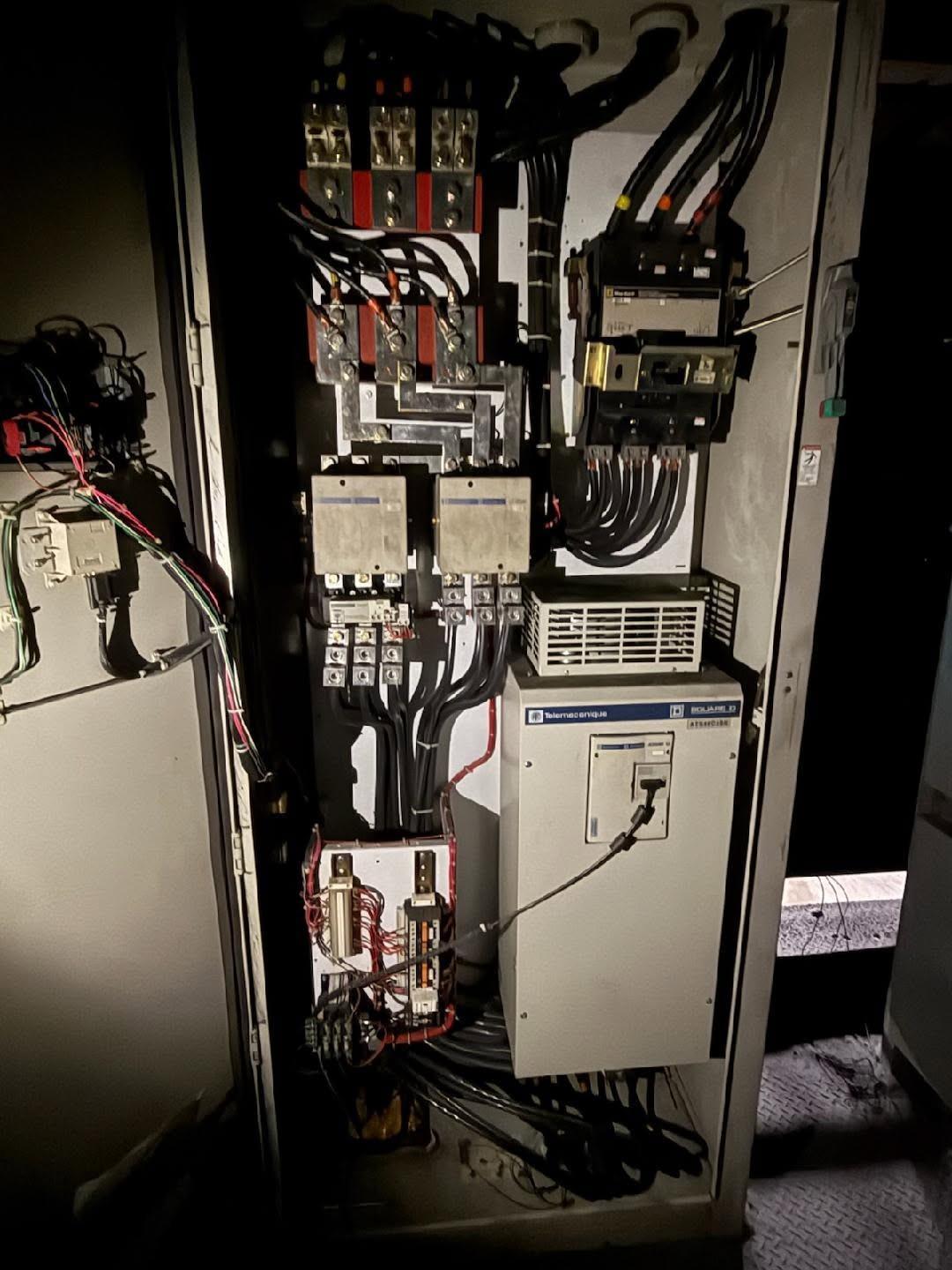 control panel with Square D  telermac enique soft start and disconnect
