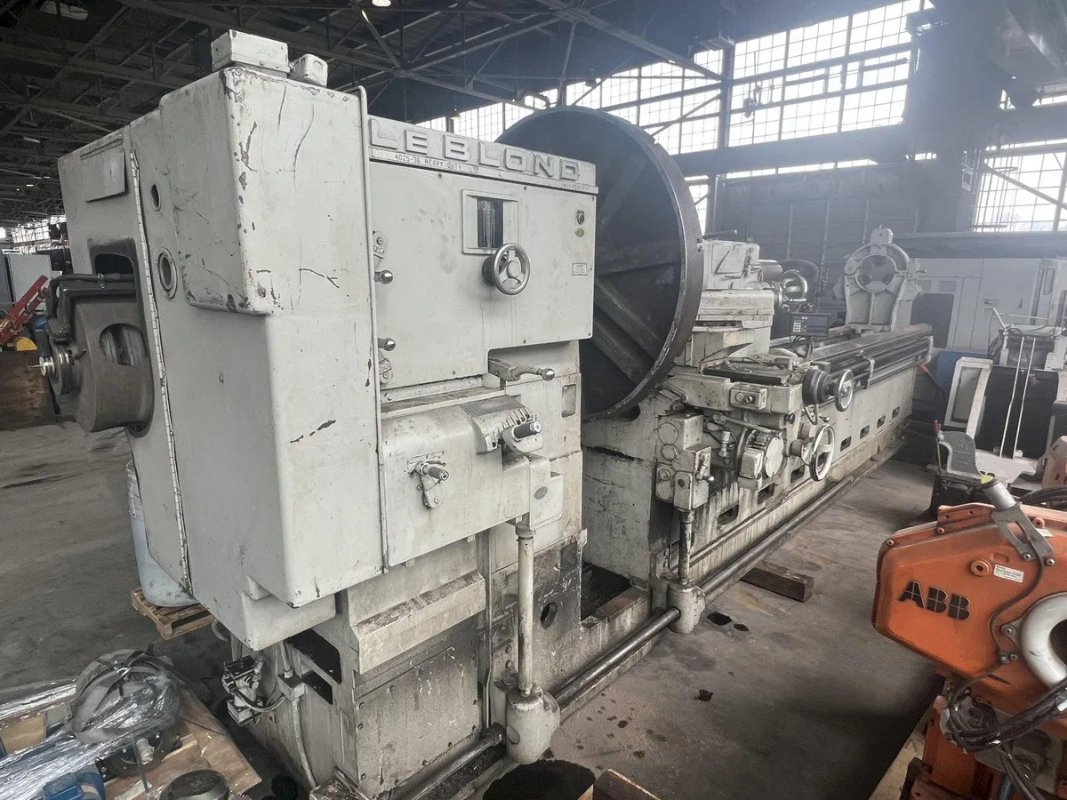 50" /130" X 230-362" LEBLOND MODEL 4025-36 HEAVY DUTY SLIDING BED GAP LATHE, 3" HOLE
