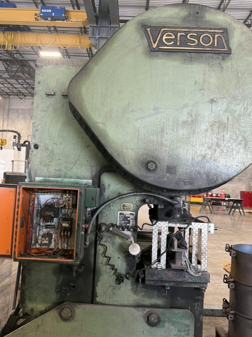 90 Ton Verson V7 0BI Press, 1966