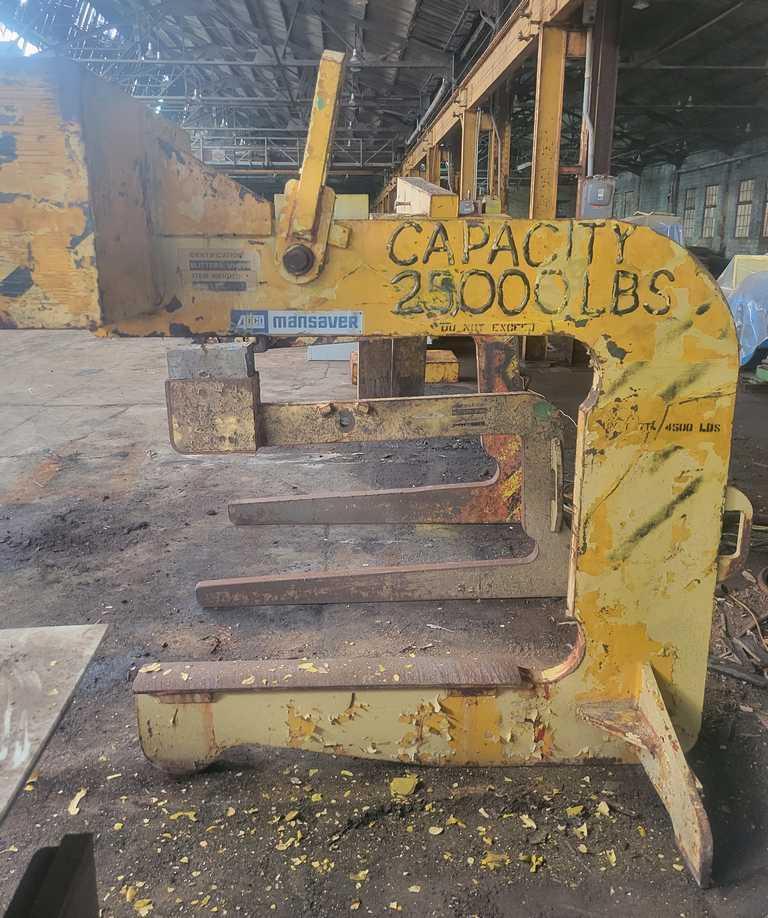 25,000# x 60" Acco C-Hook