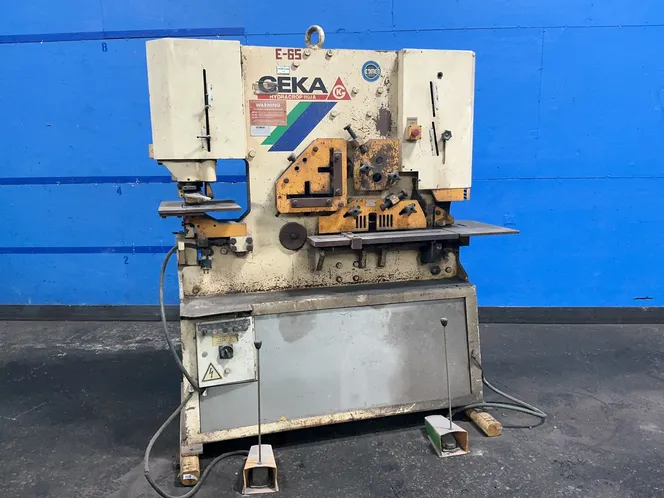 GEKA 65,000 PSI HYDRACROP 110/A HYDRAULIC IRONWORKER  -  HYD 110