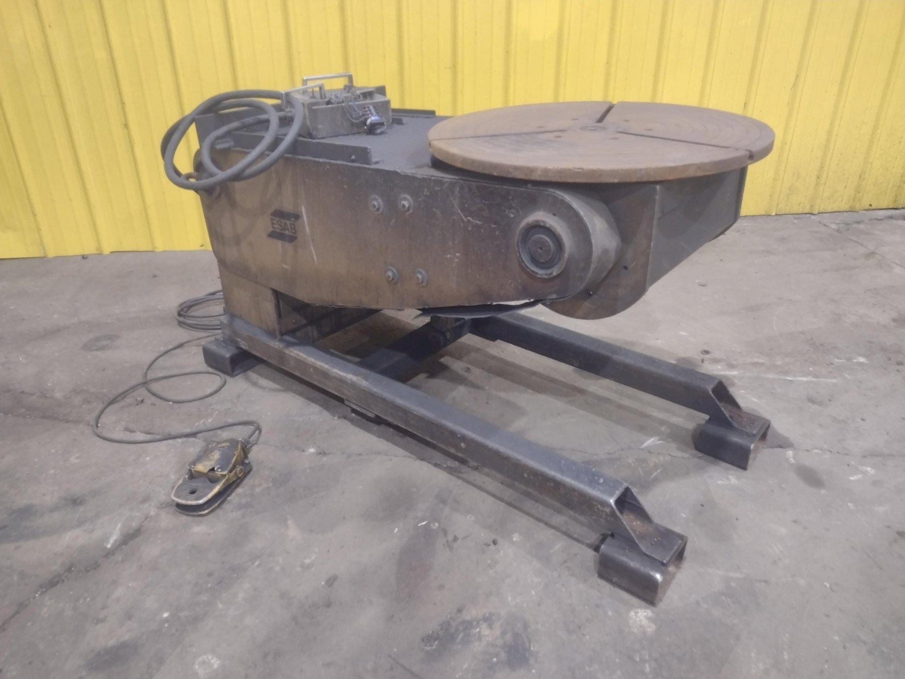 ESAB ADJUSTABLE TILT WELDING POSITIONER: YOBRO #25780