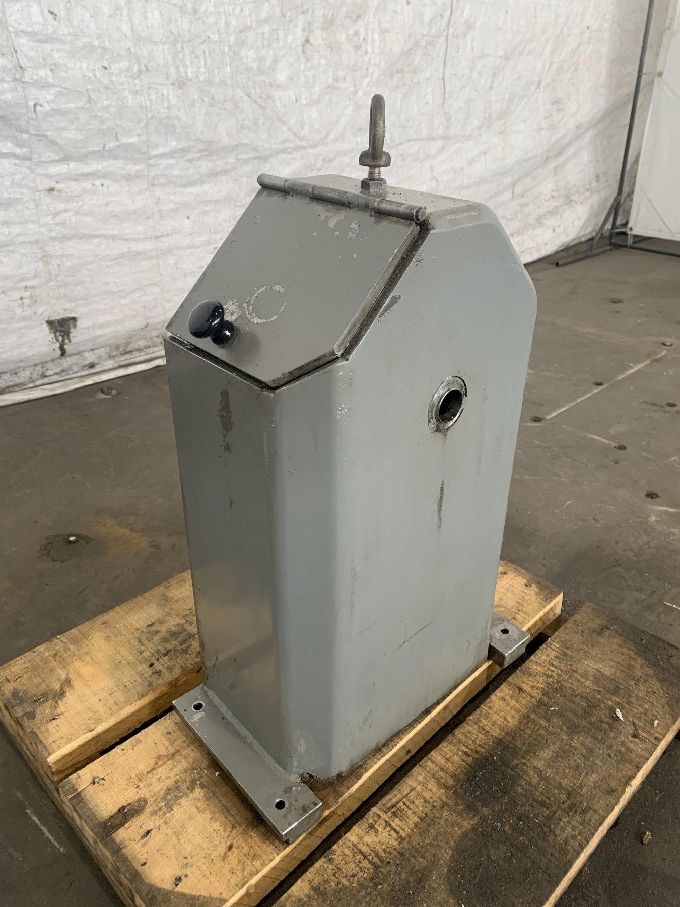 GUN DRILL ATTACHMENT FOR HAAS TL3. STOCK # 0850423.