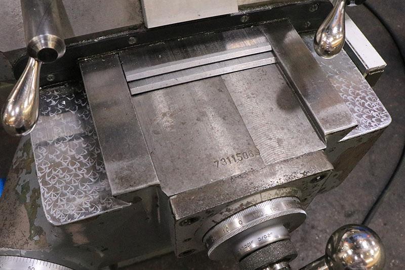 ALLIANT Vertical Milling Machine, Model 42VC