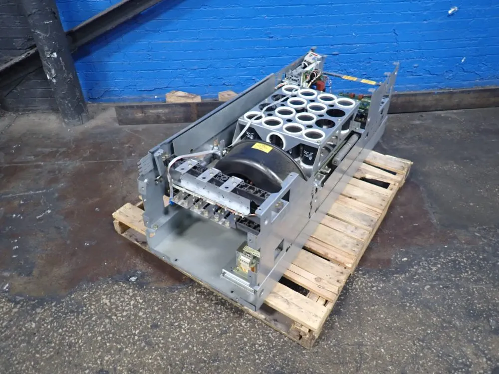 SIEMENS AC DRIVE  -  6SE7032-1EG20-Z