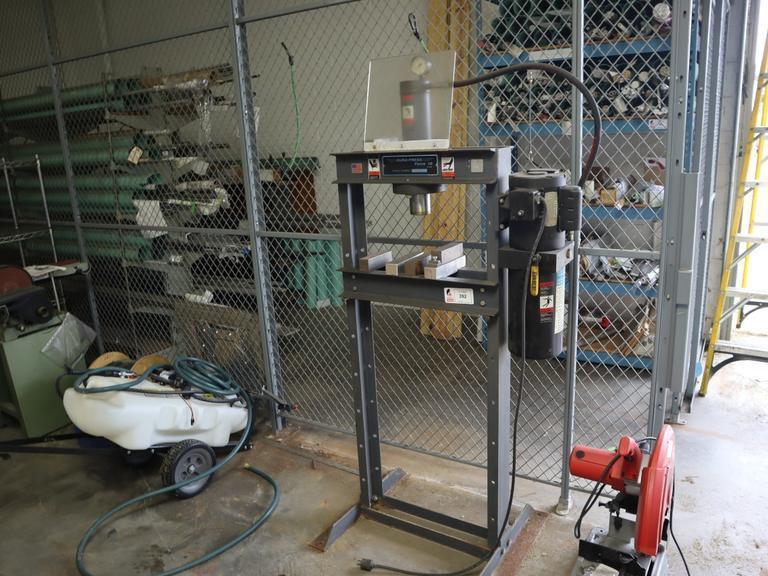Dura-Press Force 10 H-Fram Shop Press, Electric, 10 Ton, 20" BH, Adjustable Bed, Single Phase- Auction Item