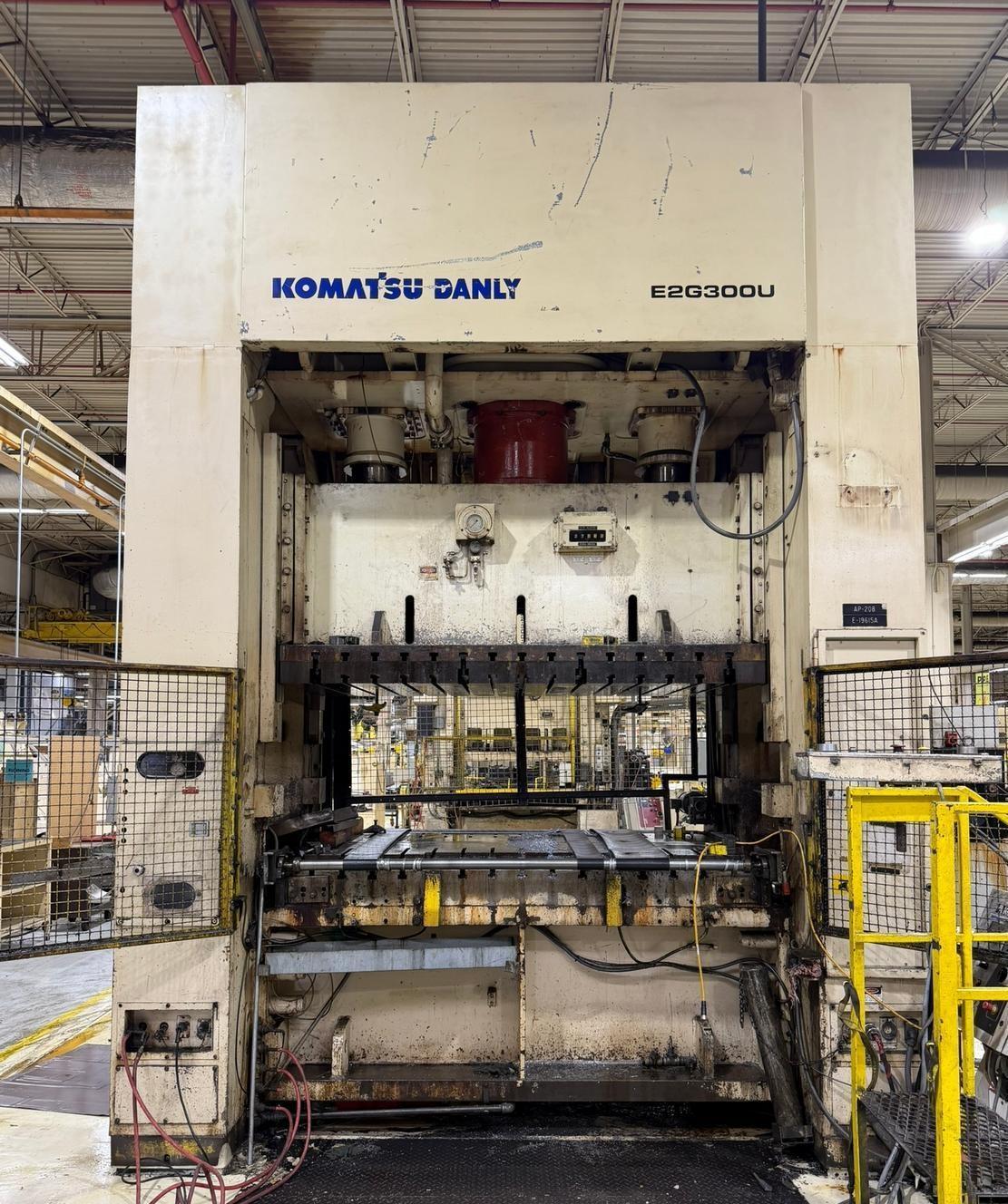 1991 KOMATSU E2G-300U 300 Ton Straight Side Press - Used Metal Stamping Press
