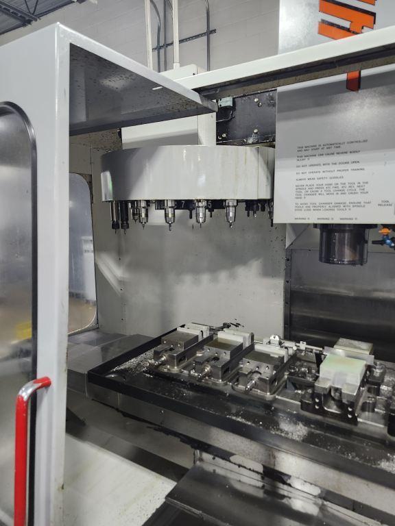 Haas VF4 CNC Vertical Machining Center, Year 1997
