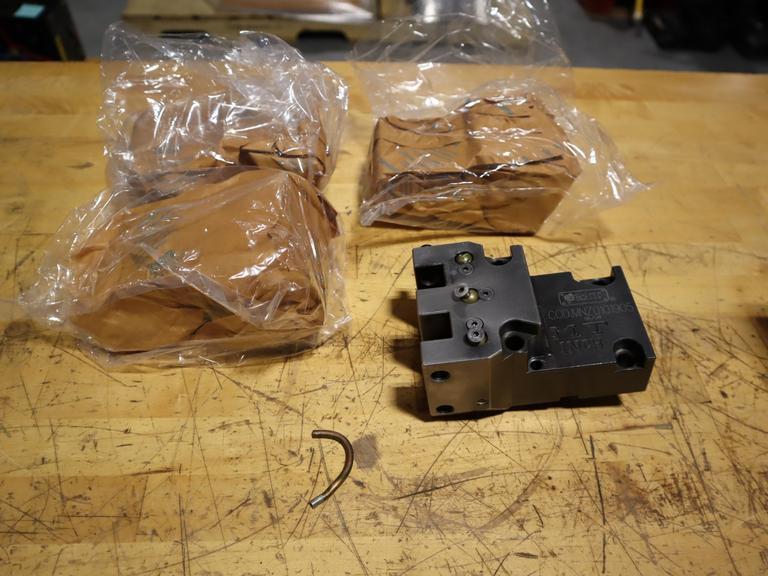 MT Static Lathe Tool Holders - COD.MNZ0101905 (4)- Auction Item