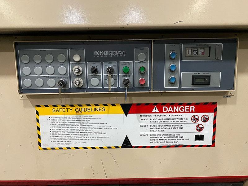 1/4" x 8 ft. Cincinnati Hydraulic Shear Model 250HS8