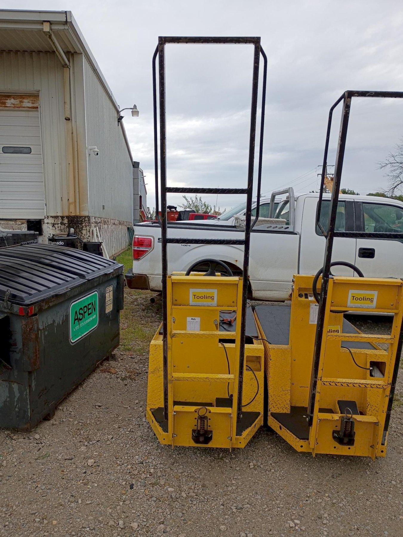 1 - PREOWNED 2015 PACK MULE SC-775-6CA Maintenance Cart - Versatile Material Handling Solution