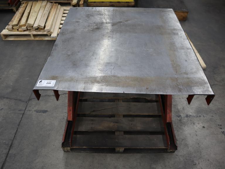 Easy Reach Scissor Lift Table, 40" x 42" Surface, 4,000 Lb Capacity- Auction Item