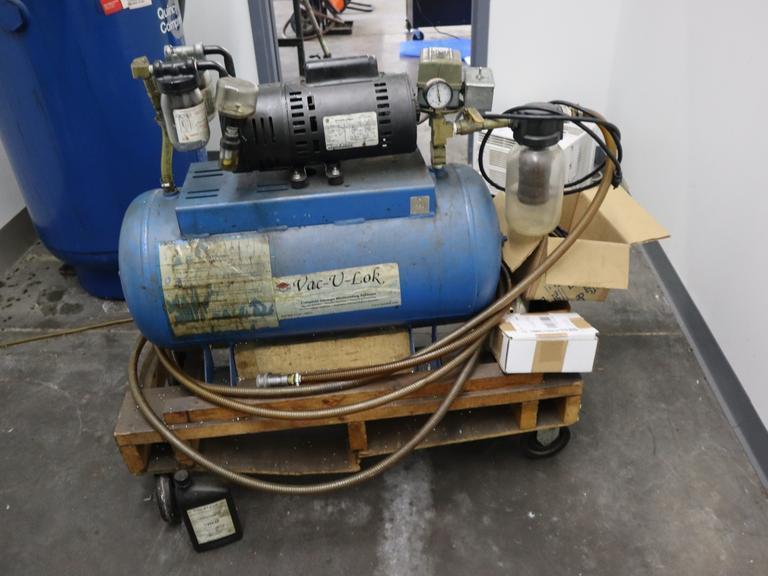 Vac-U-Lok Vacuump Pump System, 3/4 HP, Portable on Cart, SINGLE PHASE- Auction Item