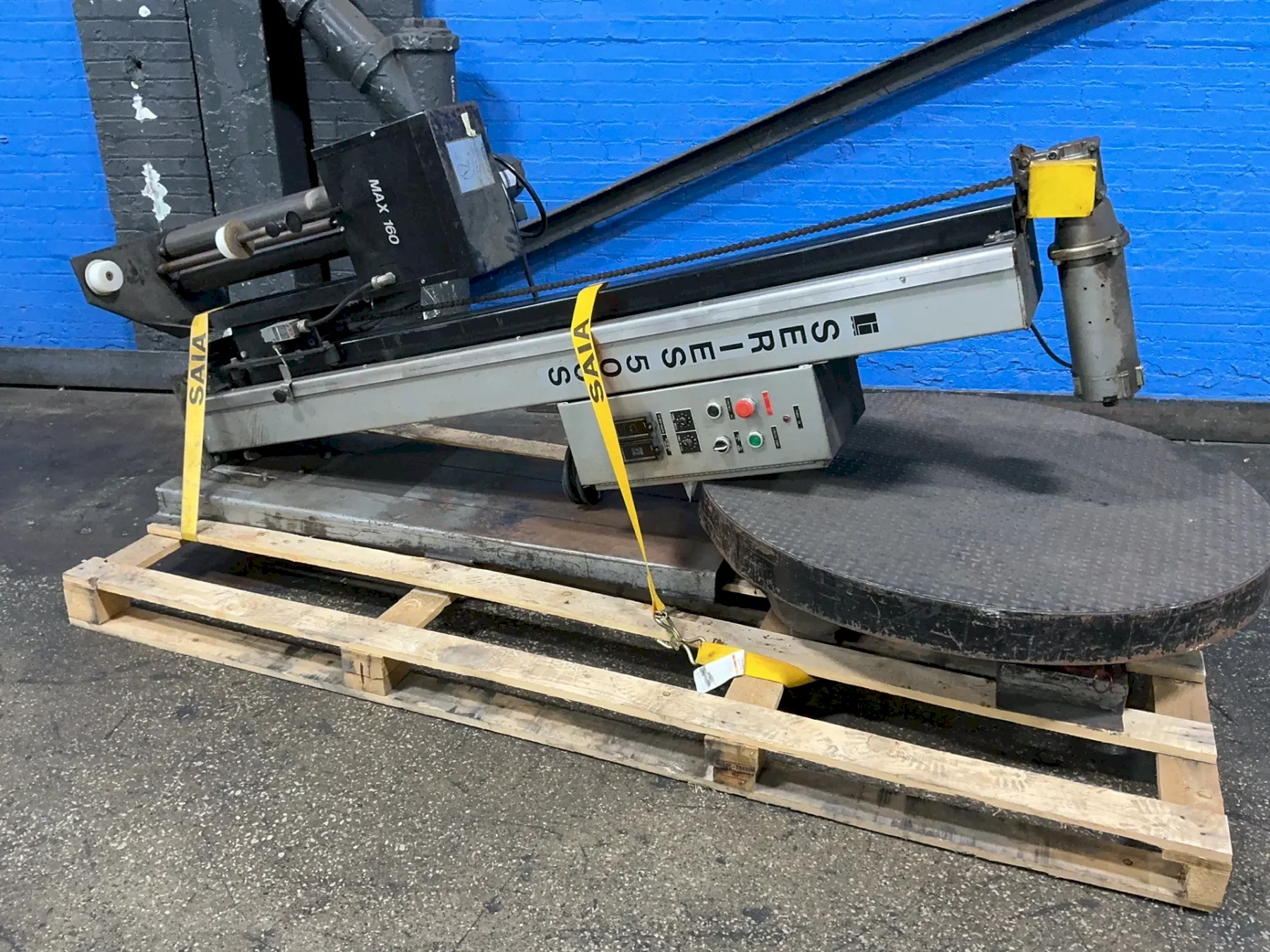 LIBERTY TECHNOLOGIES 48” DIAMETER TURNTABLE SEMI-AUTOMATIC STRETCH WRAPPER  -  SERIES 500S