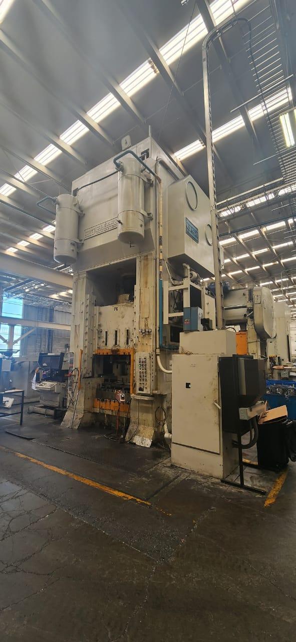 1000 ton USI Clearing press