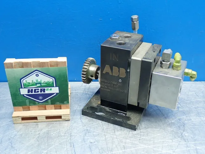 ABB VOLUME: 6CM  ROBOTIC SPRAY GEAR PUMP  -  3HNA011835-001