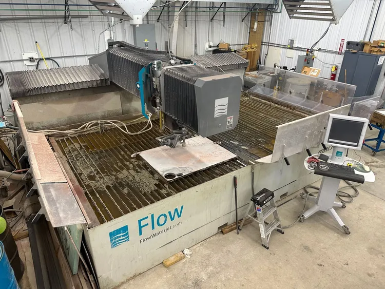 FLOW MACH 4 4020B XD 5-AXIS CNC WATERJET CUTTING MACHINE