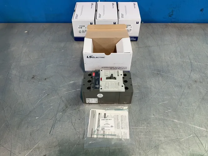 LS ELECTRIC 200 AMP UTS250N MOLDED CASE CIRCUIT BREAKERS  -  02090003UL