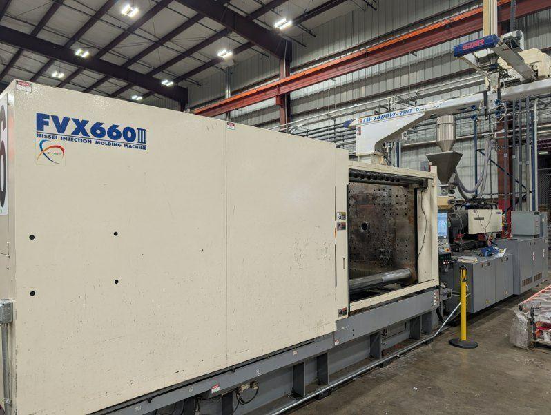 Nissei Used FVX660III-400L Injection Molding Machine, 720 Ton, 168 oz., 460V, yr. 2015 - Includes Robot