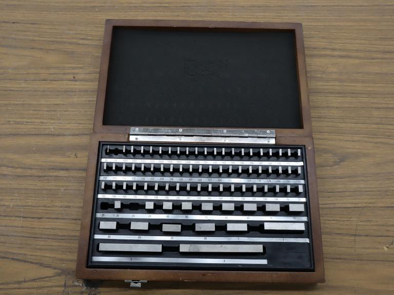 Starret Gage Block Set: .05 - 4" with Case- Auction Item