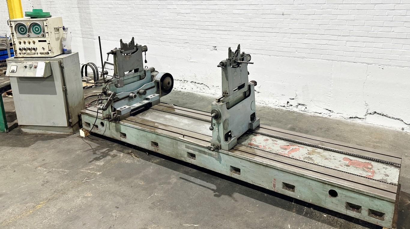 10,000lb Schenck Model RS 5B Horizontal Balancing Machine. M470 Instrument 5 HP. 63” Swing. 138” Base. Well Equipped.