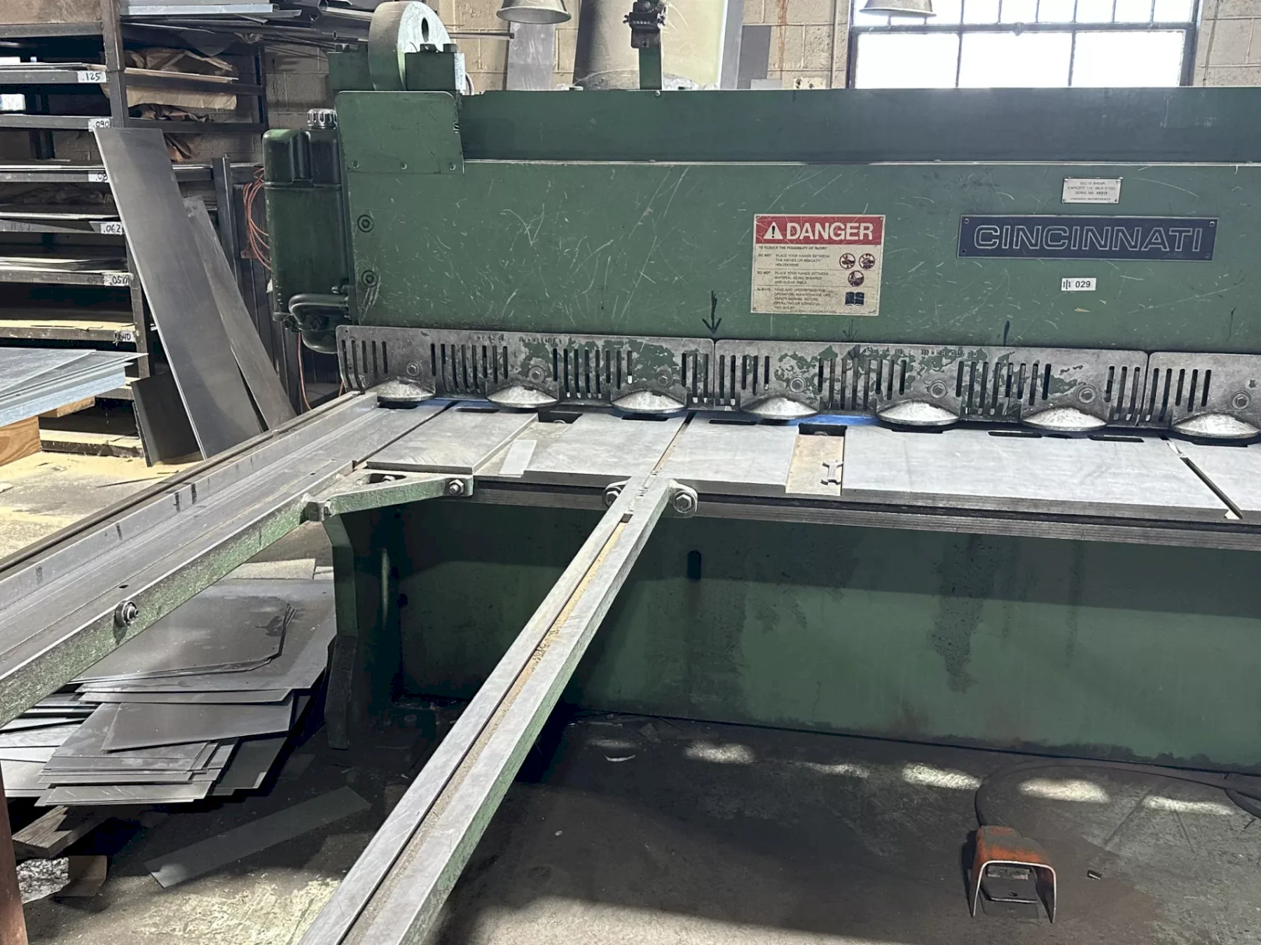 CINCINCATI 2CC10 POWER SQUARING SHEAR
