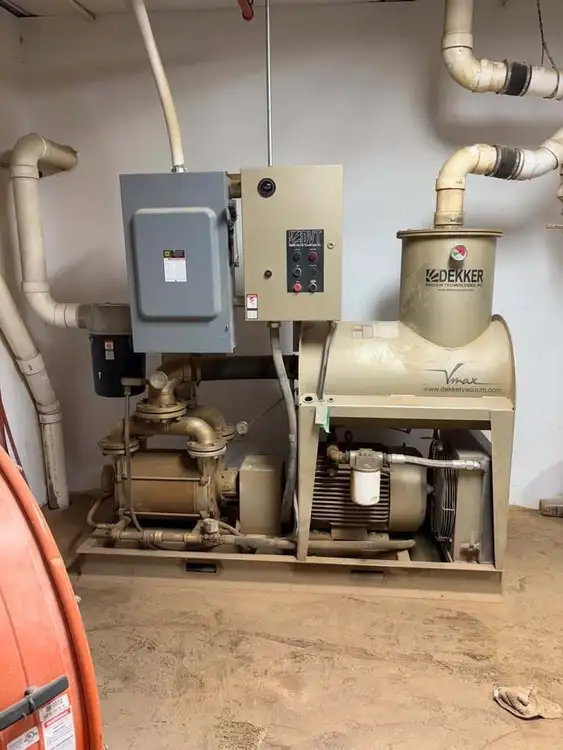 C.R. ONSRUD F216G15W CNC Router