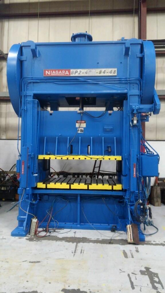 400 Ton NIAGARA BP2-400-84-48 Straight Side Mechanical Metal Stamping Press