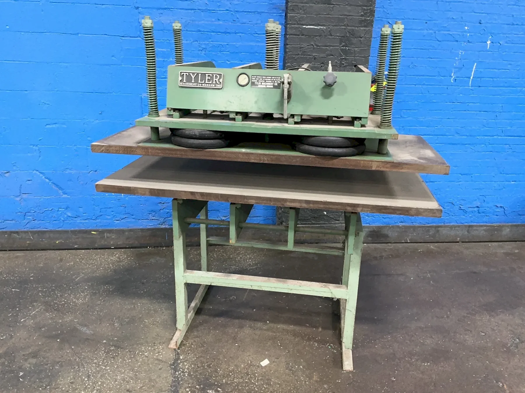 TYLER MACHINERY COMPANY 64 X 20 X 6 PANCAKE PRESS