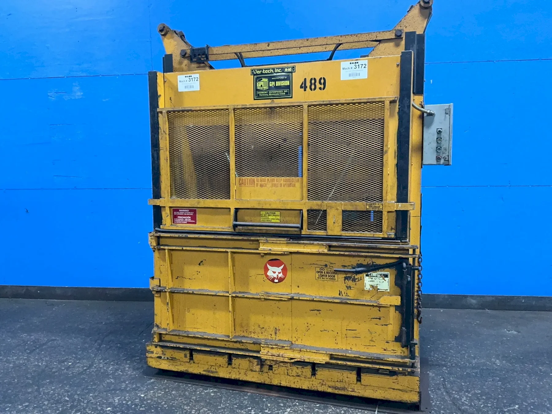 GPI DIVISON 30” X 60” BALER  -  M60MD