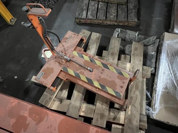 5 Ton Air-Actuated Coil ID Grab STOCK #3047