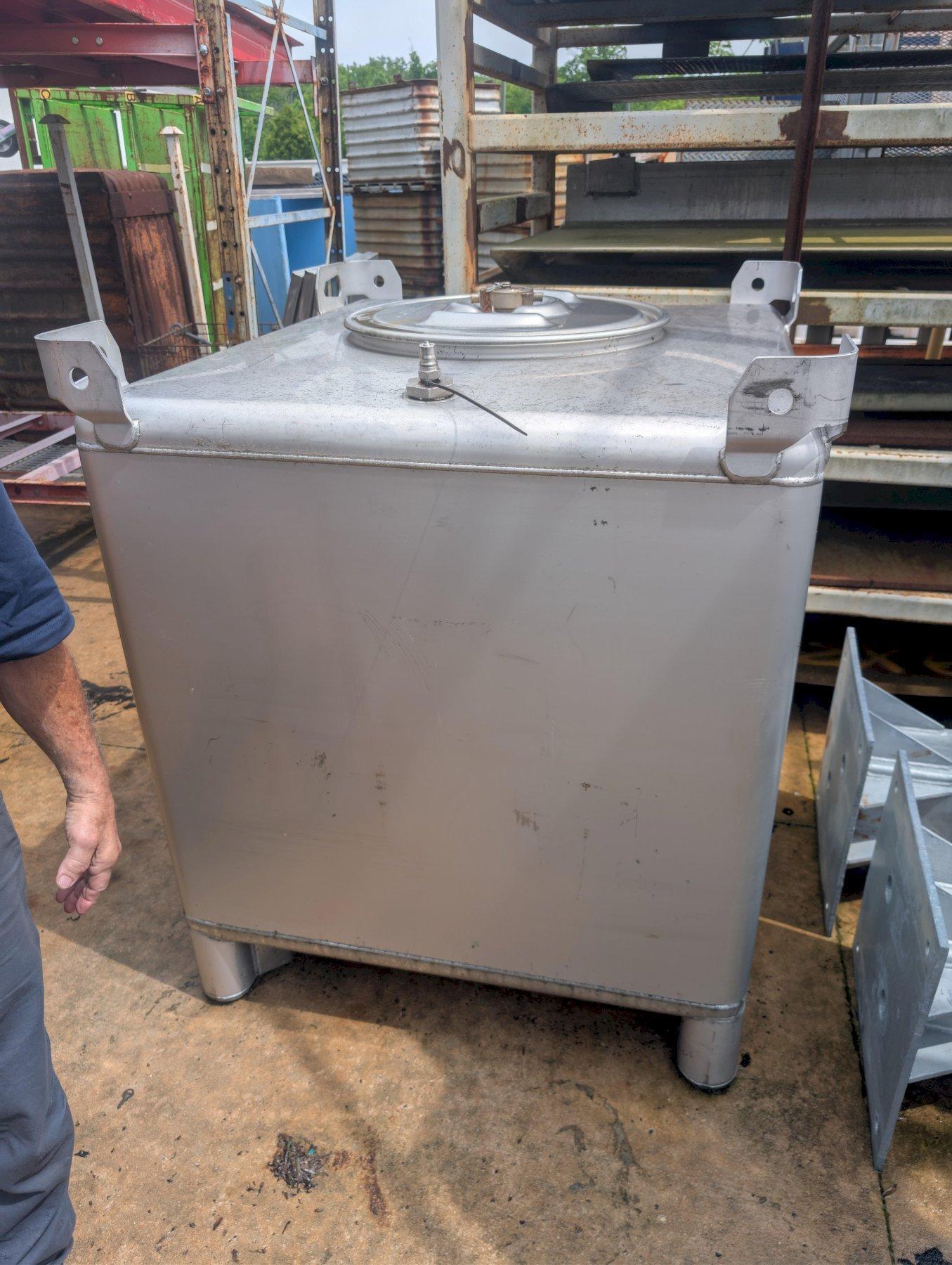 Liquitote Stainless Steel IBC Tote Tank w/ Bottom Valve & Manway Lid Bulk Liquid Tank