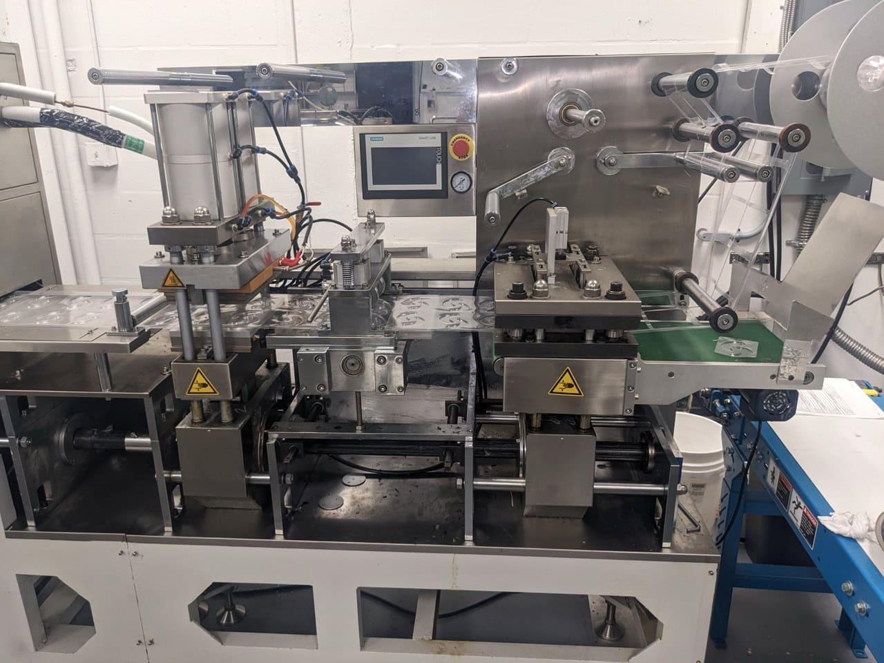 DPP250M Intelligent Plate Type Alu/PL Blister Machine for Packaging Cosmetic Mask/Eye Petals, 2020