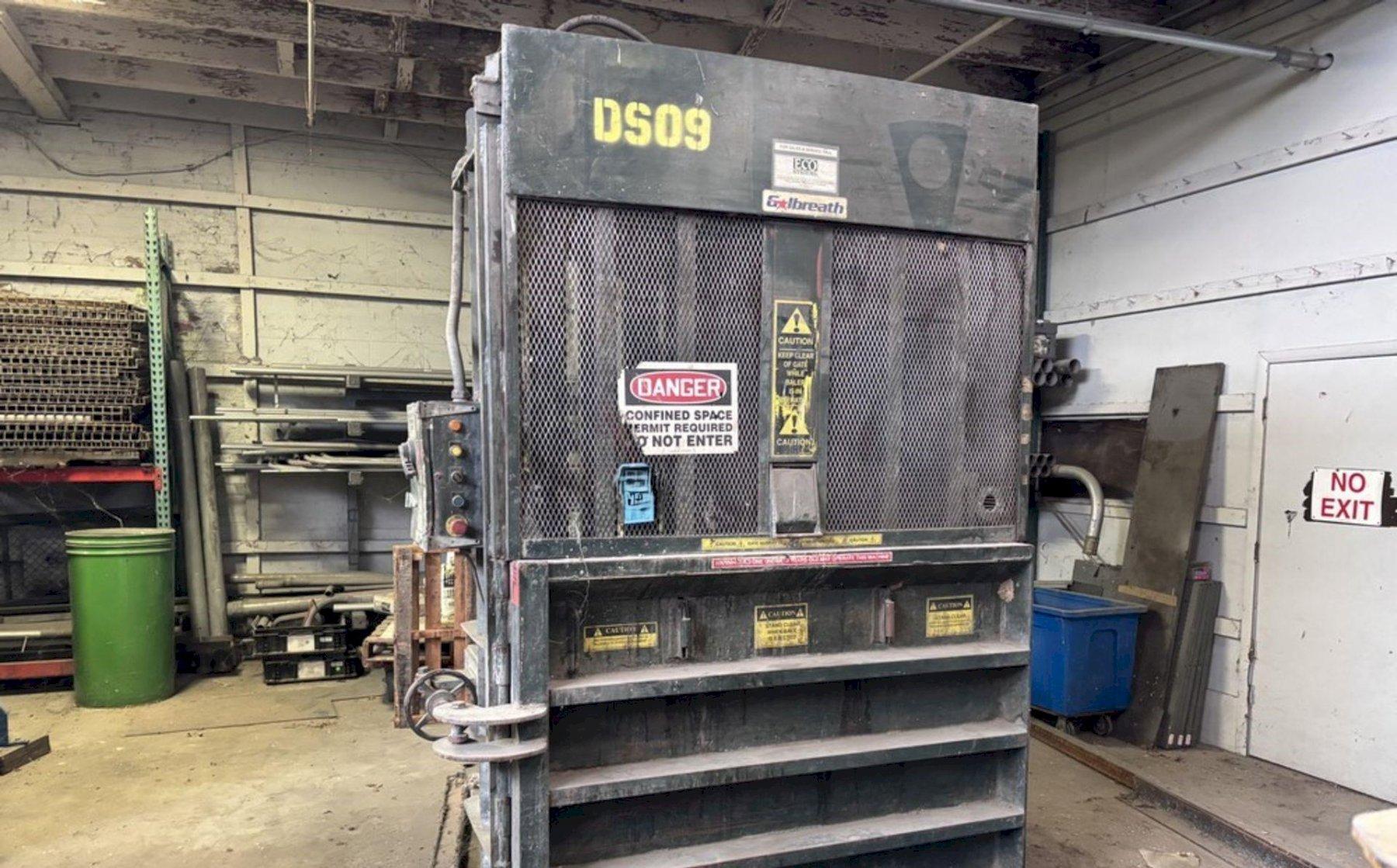 GALBREATH MODEL VBDX3060 VERTICAL CARDBOARD BALER: YOBRO #24581