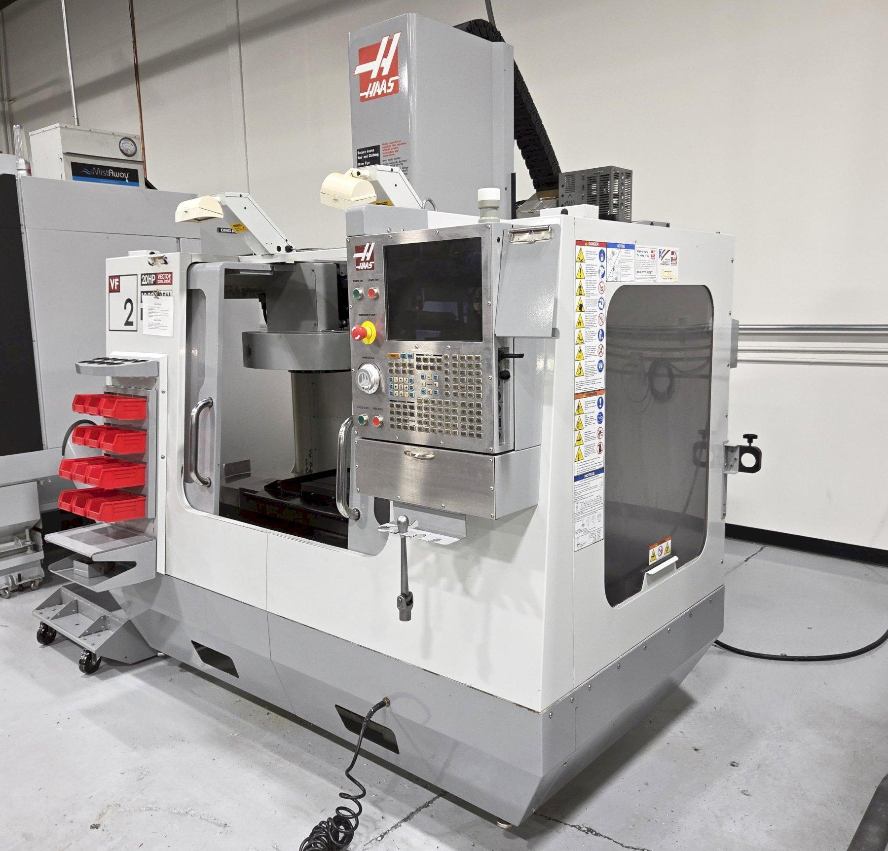 Haas VF-2D Vertical Machining Center 2007 equipped with Coolant Tank, Chip Auger Hours: Cycle Time 3,965 and Cutting Time 2,538