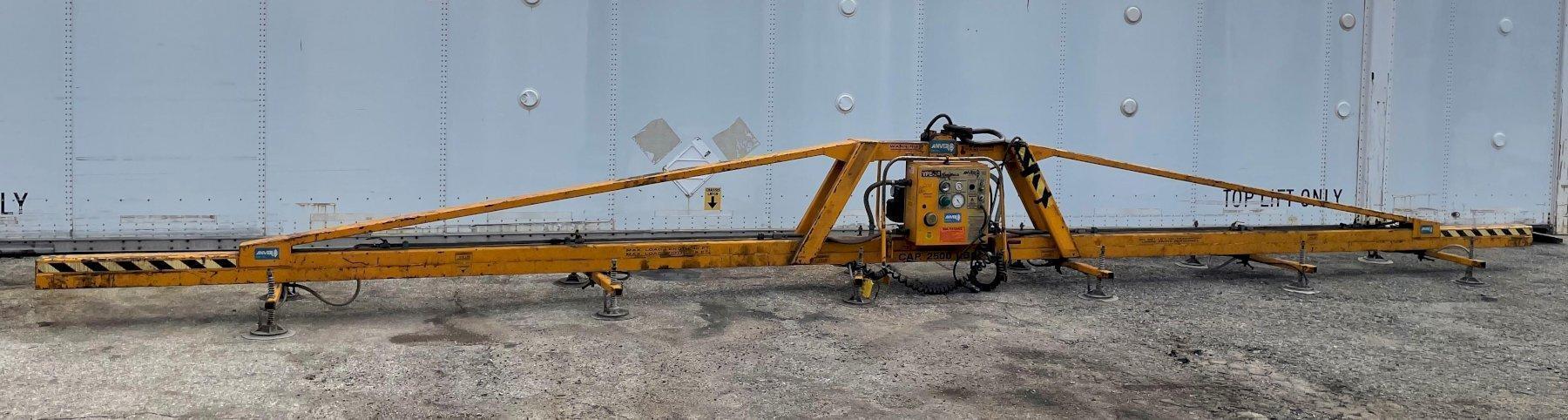 2500 LBS X 40' ANVER MODEL #E250-112-406-6/4 IPE VACUUM SHEET LIFTER. STOCK # 2755