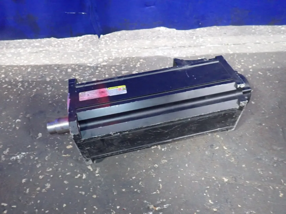 REXROTH SERVO MOTOR  -  MSK101E-0300-FN-M1-BG2-NNNN