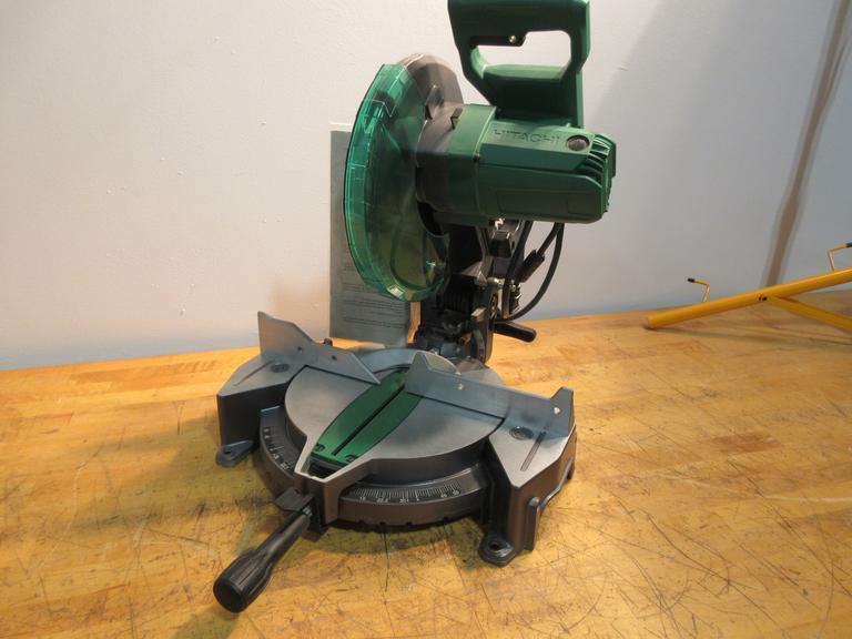 Hitachi C10FCG 10" Compound Miter Saw- Auction Item