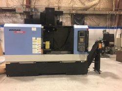 2009 DOOSAN DNM 650 Vertical Machining Center w/4th Axis
