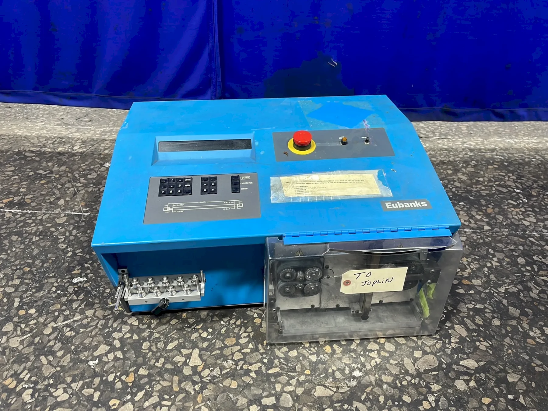 EUBANKS AUTOSTRIP 8000 AUTOMATIC WIRE CUTTER AND STRIPPER  -  8000-01T