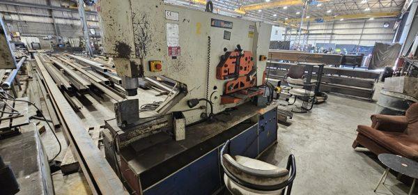 135 TON SUNRISE IW-135SD FABMASTER HYDRAULIC IRONWORKER(NEW IN 2007). STOCK #1006025