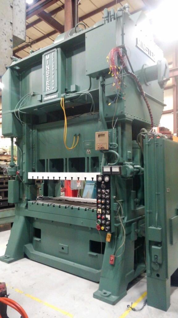 200 Ton MINSTER SC2-200-72-42 Hevi-stamper Straight Side Press